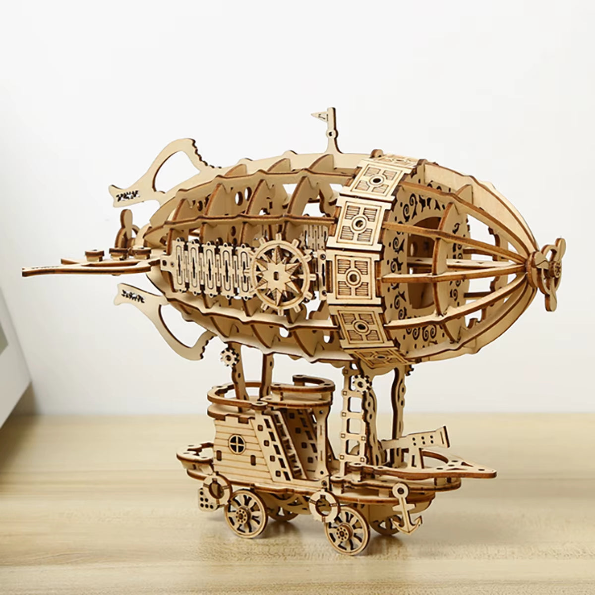 3-D Airship Wooden Puzzle Ket