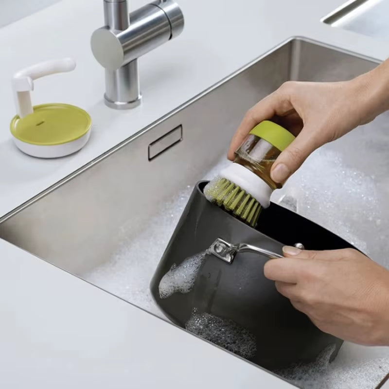 Dish Brush w. Soap Dispenser